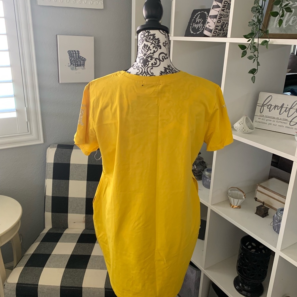Dress - Picture 7 of 7